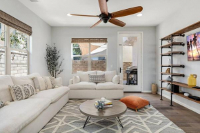GOODE HOMES Luxury Villa with Community Pool and Spa